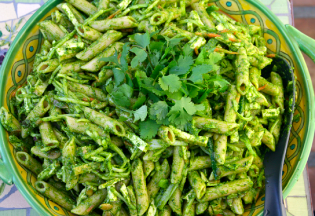 pasta with kale and walnut pesto