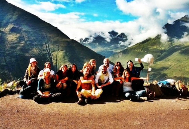 silent meditation retreat in peru