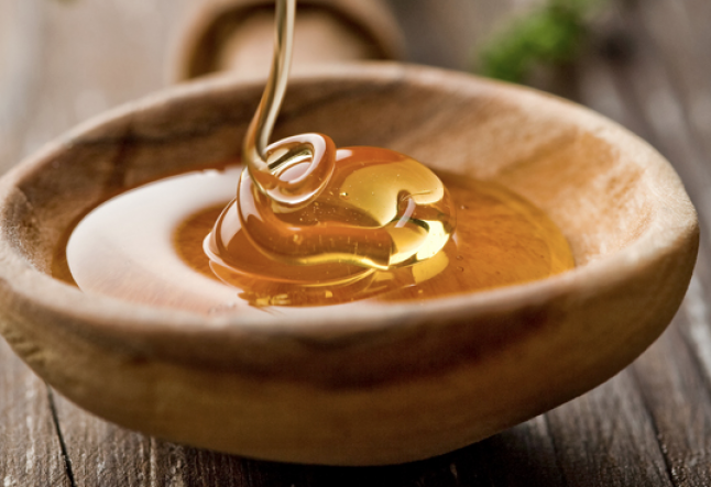 manuka honey face wash for acne-prone skin