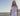 Mujer en la playa guru jagat kundalini yoga marido hija jaget libros