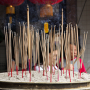 The 10 virtues of koh (incense)