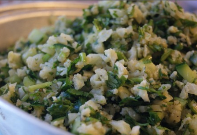 raw cauliflower tabbouleh