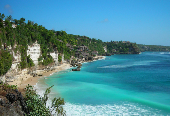 colonics, colon hydrotherapy, irrigation cleanses in Bali Canggu Seminyak, Ubud Canggu Sanur