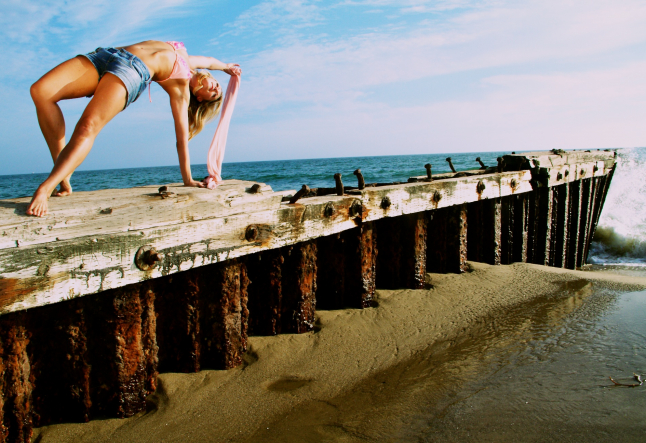 10 ways to bring more love into your hatha yoga practice!