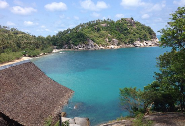 pure flow yoga retreat koh phangan