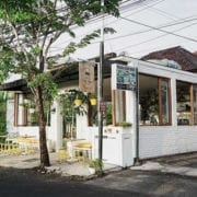 two trees eatery