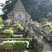 a guide to temples in bali