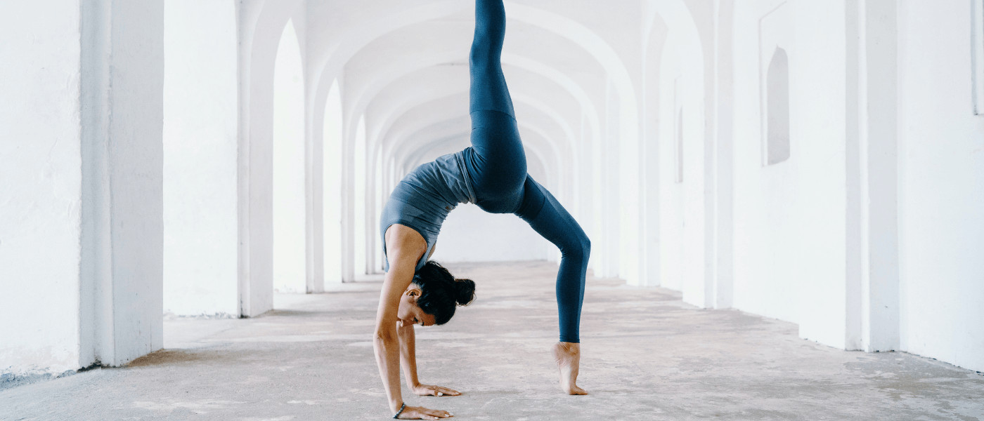 Preparations and pre-requisites for headstand - Yoga Synergy