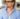 gut aussehender Mann mit Brille blaues Hemd healy frequenheilung frequencies frequenztherapie gerate fibromialgie chronischeschmerzen