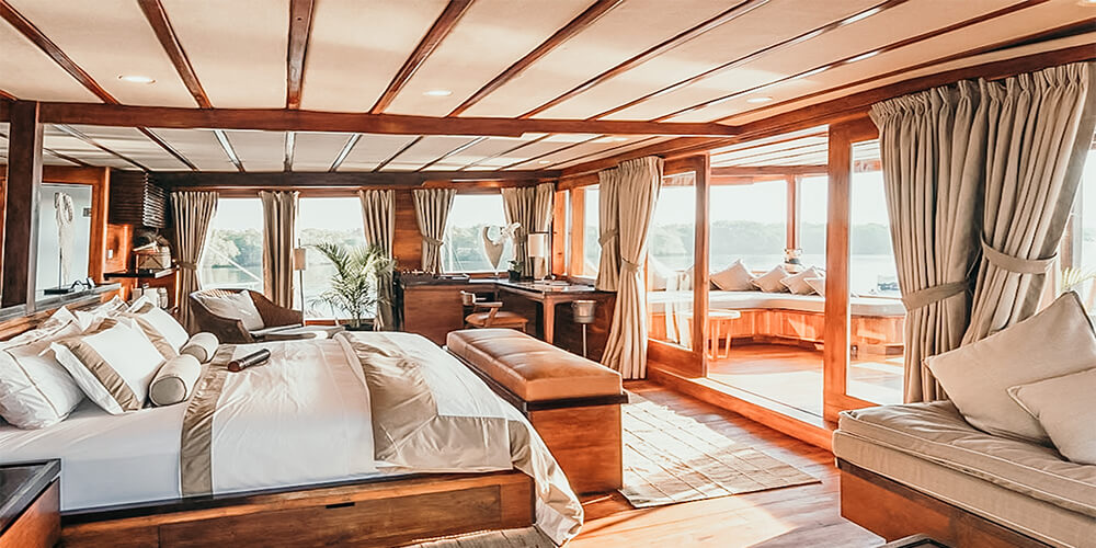 top cabin prana indonesia bali yacht