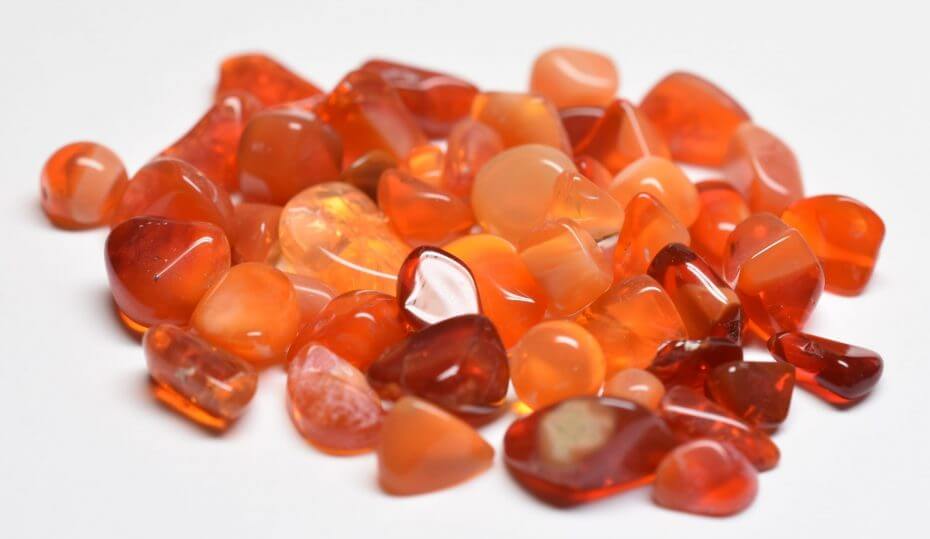 carnelia Root Chakra Stones