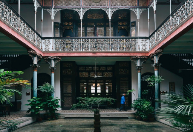 living room cheong fatt tze blue mansion penang malaysia