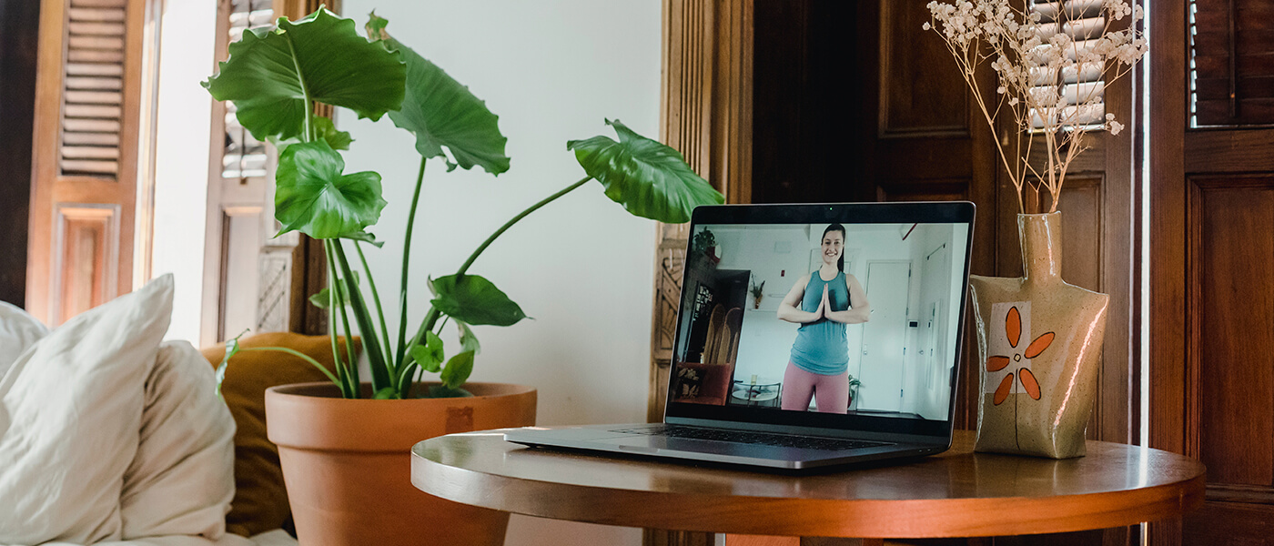 online yoga teacher training guide requirements